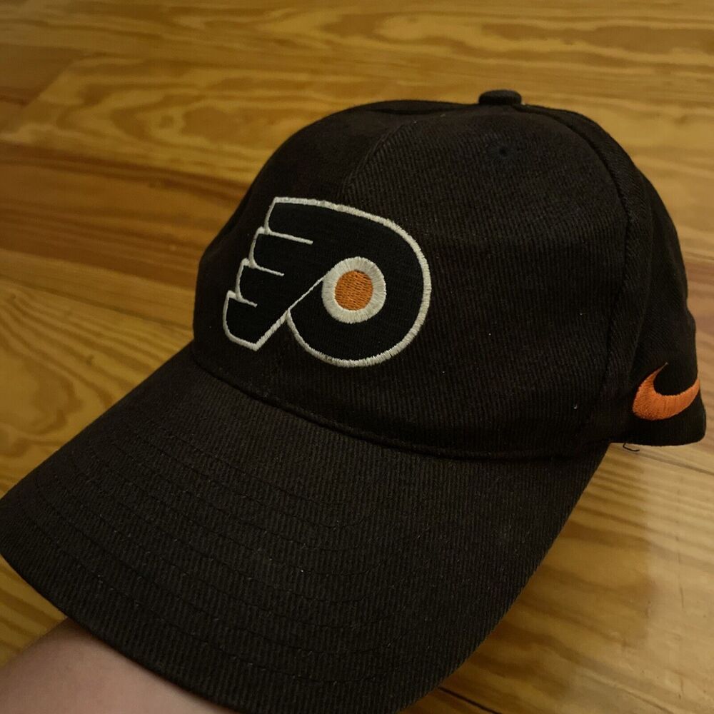 Vintage 90's NHL Philadelphia Flyers Sports Heavyweight Hat Nike Team Snapback
